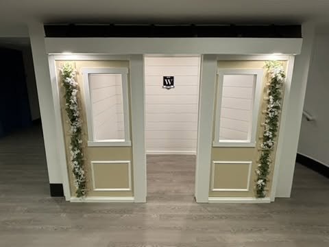 Classroom play house with interchangeable facades