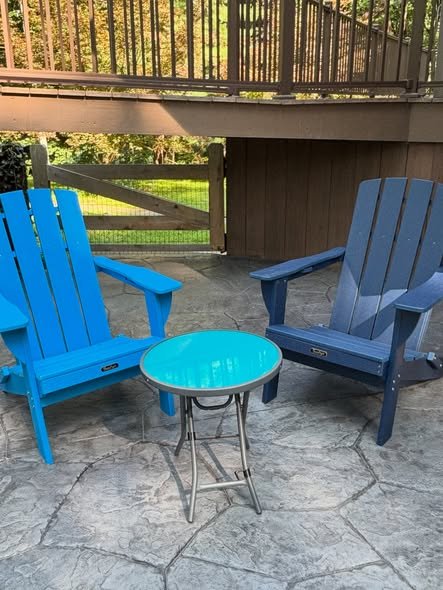 Stamped concrete patio with outdoor seating